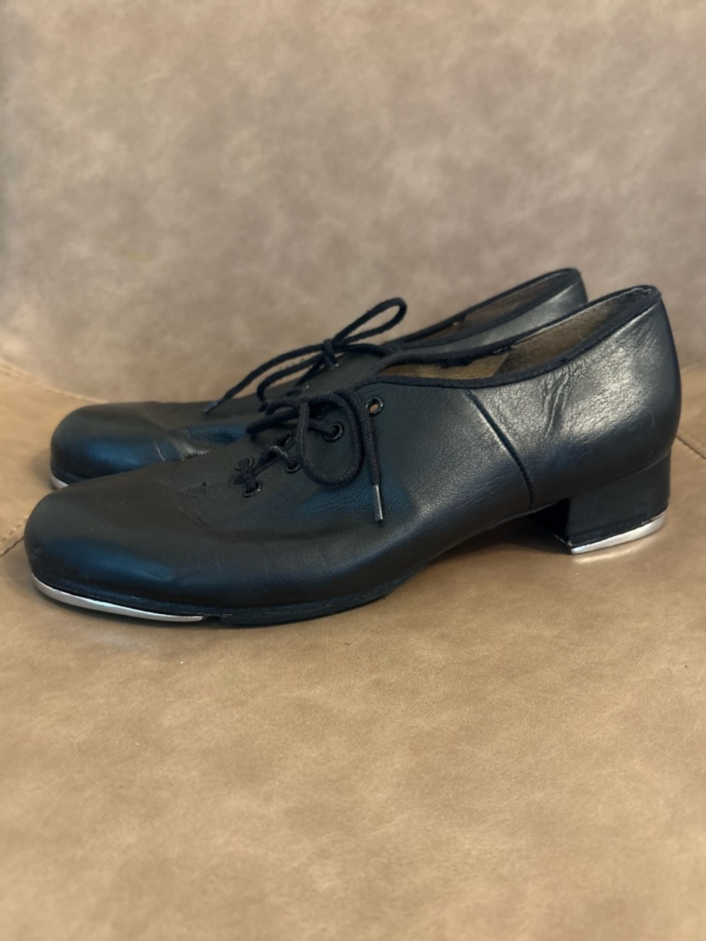 Bloch black dancing tap shoes heels size 8.5